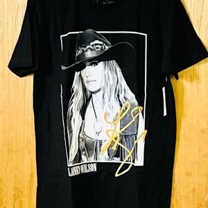 Lainey Wilson Black Graphic T-Shirt with Yellow Signature